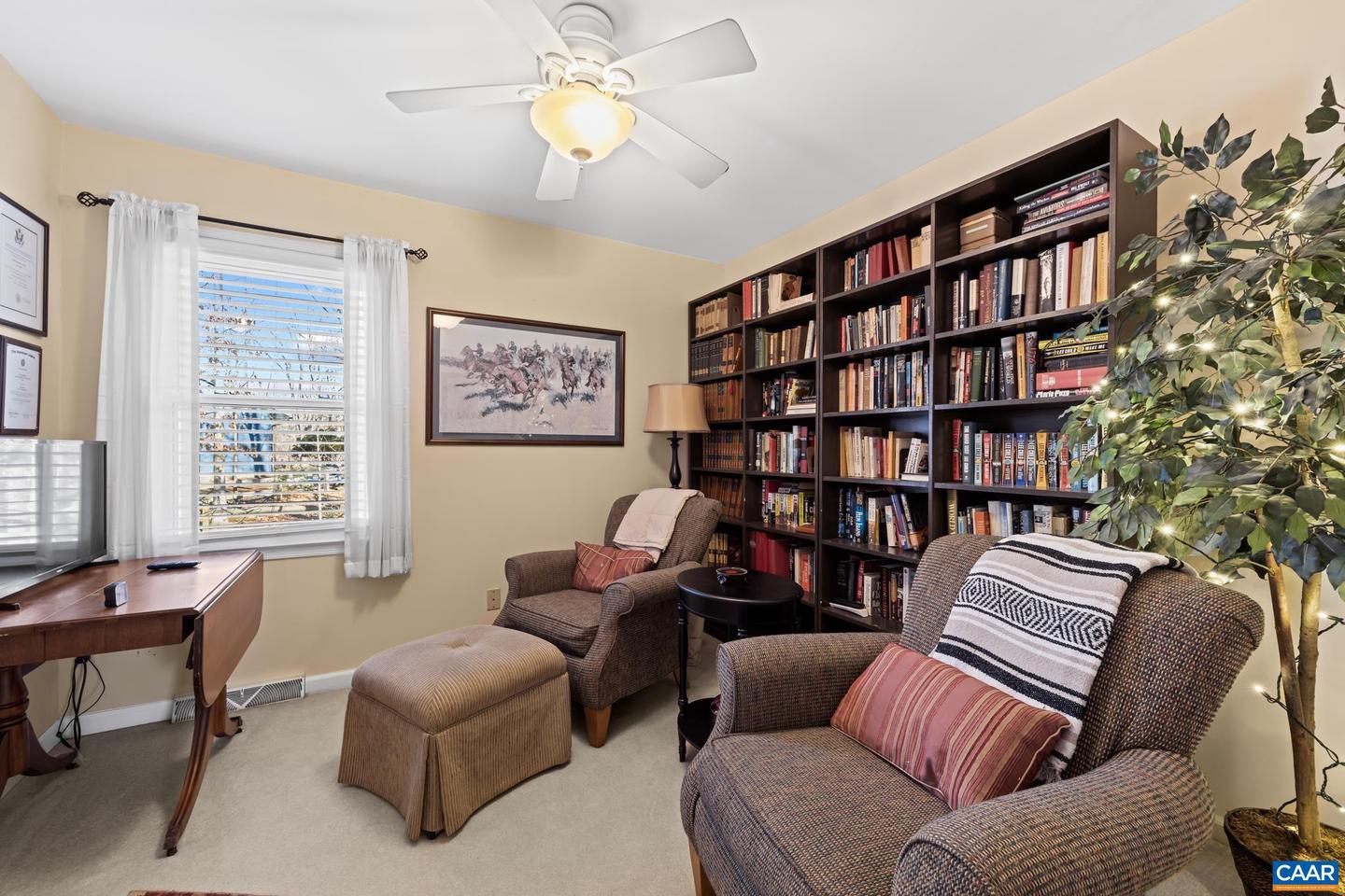 1817 HEARTHGLOW LN, CHARLOTTESVILLE, Virginia 22901, 4 Bedrooms Bedrooms, ,2 BathroomsBathrooms,Residential,For sale,1817 HEARTHGLOW LN,672990 MLS # 672990