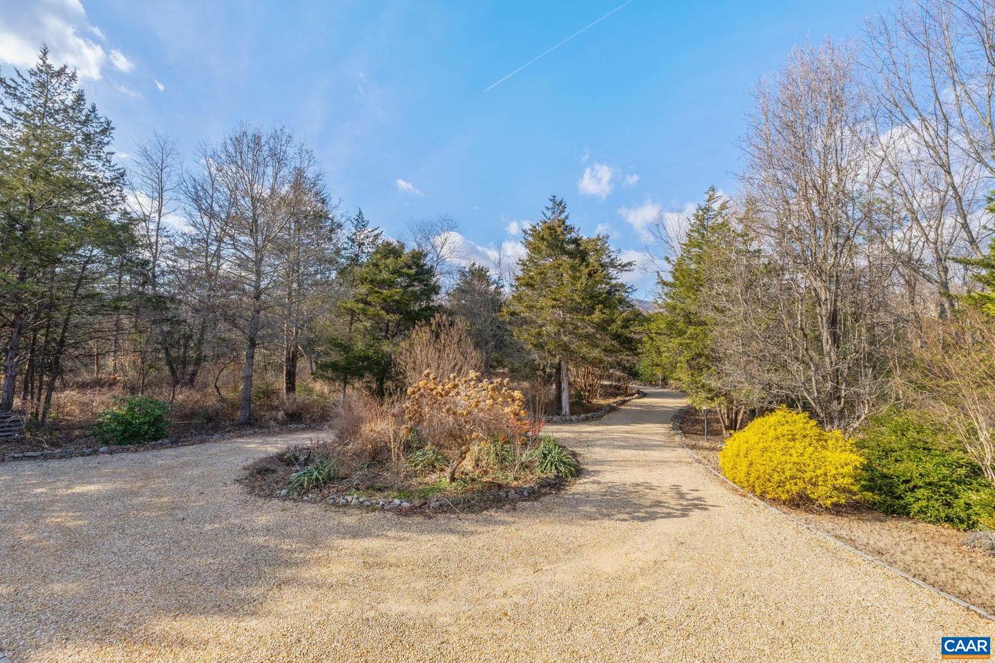 379 CEDAR MEADOW DR, NELLYSFORD, Virginia 22958, 3 Bedrooms Bedrooms, ,3 BathroomsBathrooms,Residential,For sale,379 CEDAR MEADOW DR,672997 MLS # 672997