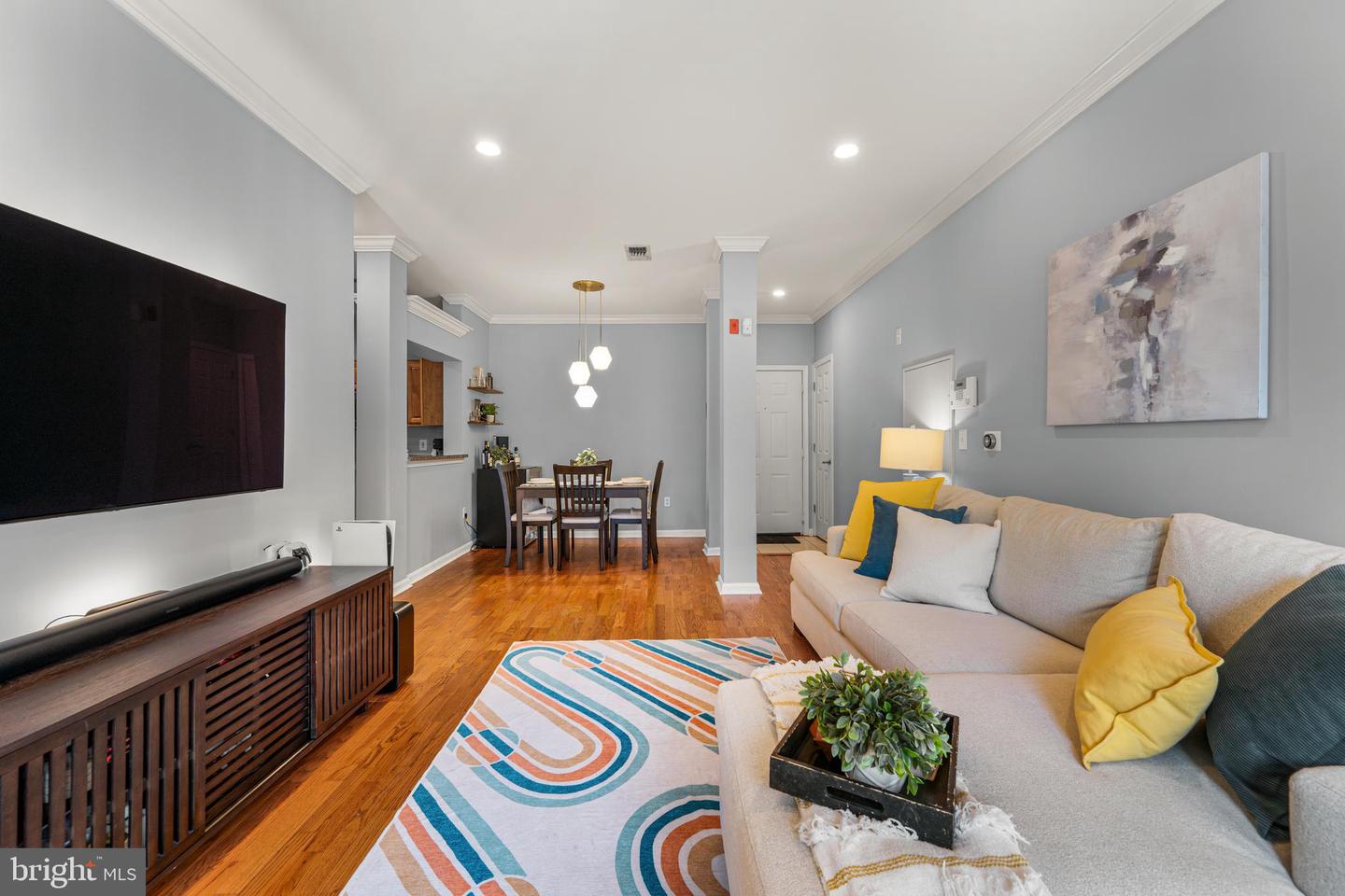 4551 STRUTFIELD LN #4303, ALEXANDRIA, Virginia 22311, 2 Bedrooms Bedrooms, ,2 BathroomsBathrooms,Residential,For sale,4551 STRUTFIELD LN #4303,VAAX2053766 MLS # VAAX2053766