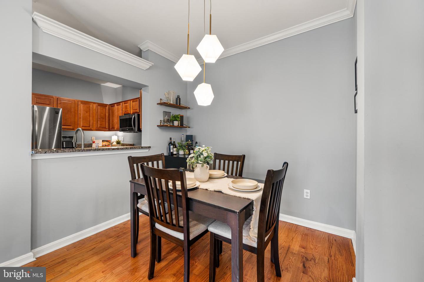 4551 STRUTFIELD LN #4303, ALEXANDRIA, Virginia 22311, 2 Bedrooms Bedrooms, ,2 BathroomsBathrooms,Residential,For sale,4551 STRUTFIELD LN #4303,VAAX2053766 MLS # VAAX2053766