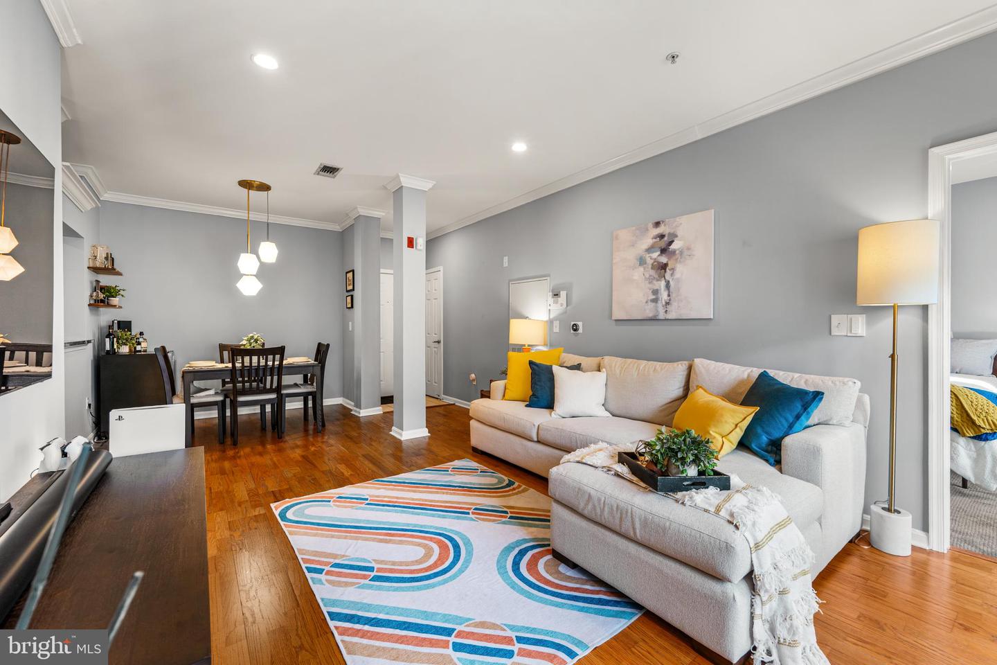 4551 STRUTFIELD LN #4303, ALEXANDRIA, Virginia 22311, 2 Bedrooms Bedrooms, ,2 BathroomsBathrooms,Residential,For sale,4551 STRUTFIELD LN #4303,VAAX2053766 MLS # VAAX2053766