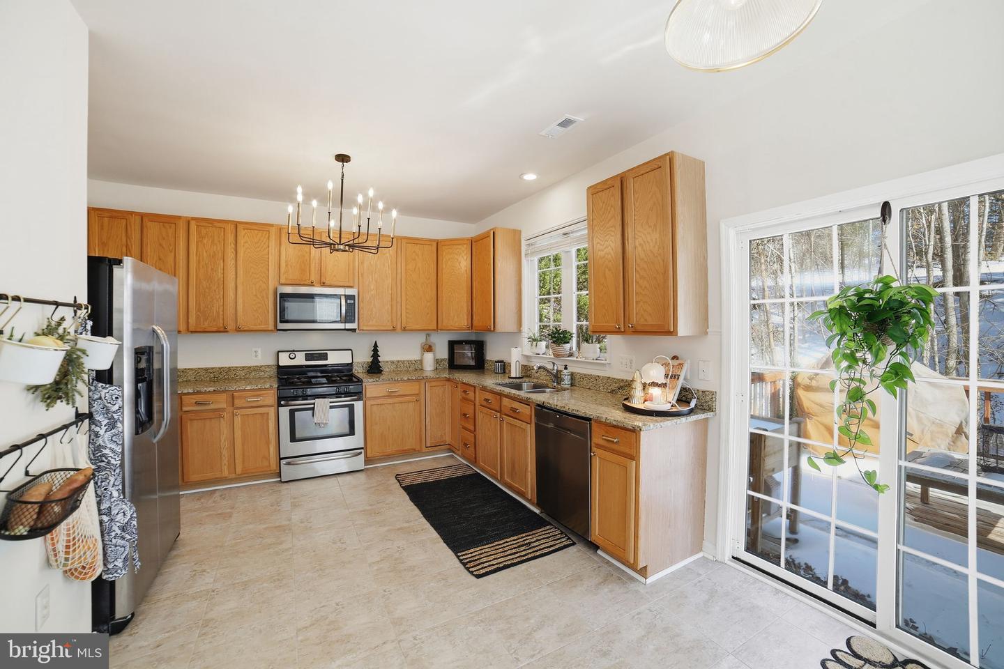 11103 SATURN CT, FREDERICKSBURG, Virginia 22407, 3 Bedrooms Bedrooms, ,2 BathroomsBathrooms,Residential,For sale,11103 SATURN CT,VASP2039048 MLS # VASP2039048