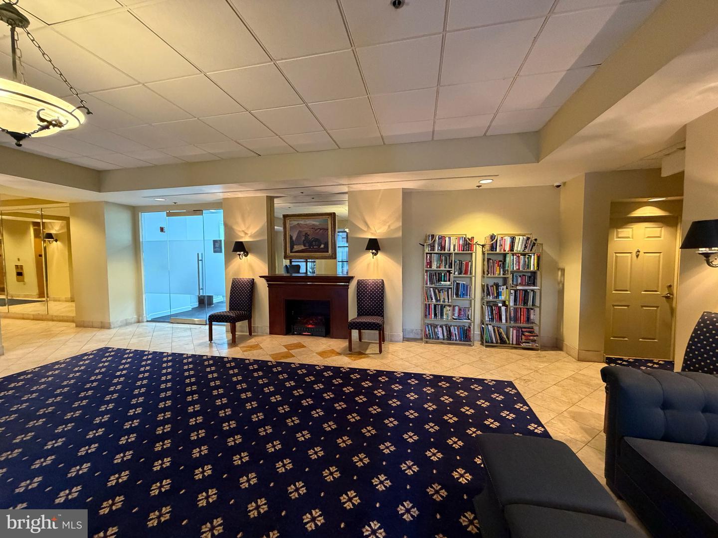 2400 CLARENDON BLVD #704, ARLINGTON, Virginia 22201, 2 Bedrooms Bedrooms, ,2 BathroomsBathrooms,Residential,For sale,2400 CLARENDON BLVD #704,VAAR2068492 MLS # VAAR2068492