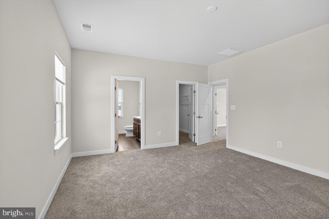 10615 WHISPERING PINE LN, MCGAHEYSVILLE, Virginia 22840, 3 Bedrooms Bedrooms, ,2 BathroomsBathrooms,Residential,For sale,10615 WHISPERING PINE LN,VARO2002840 MLS # VARO2002840