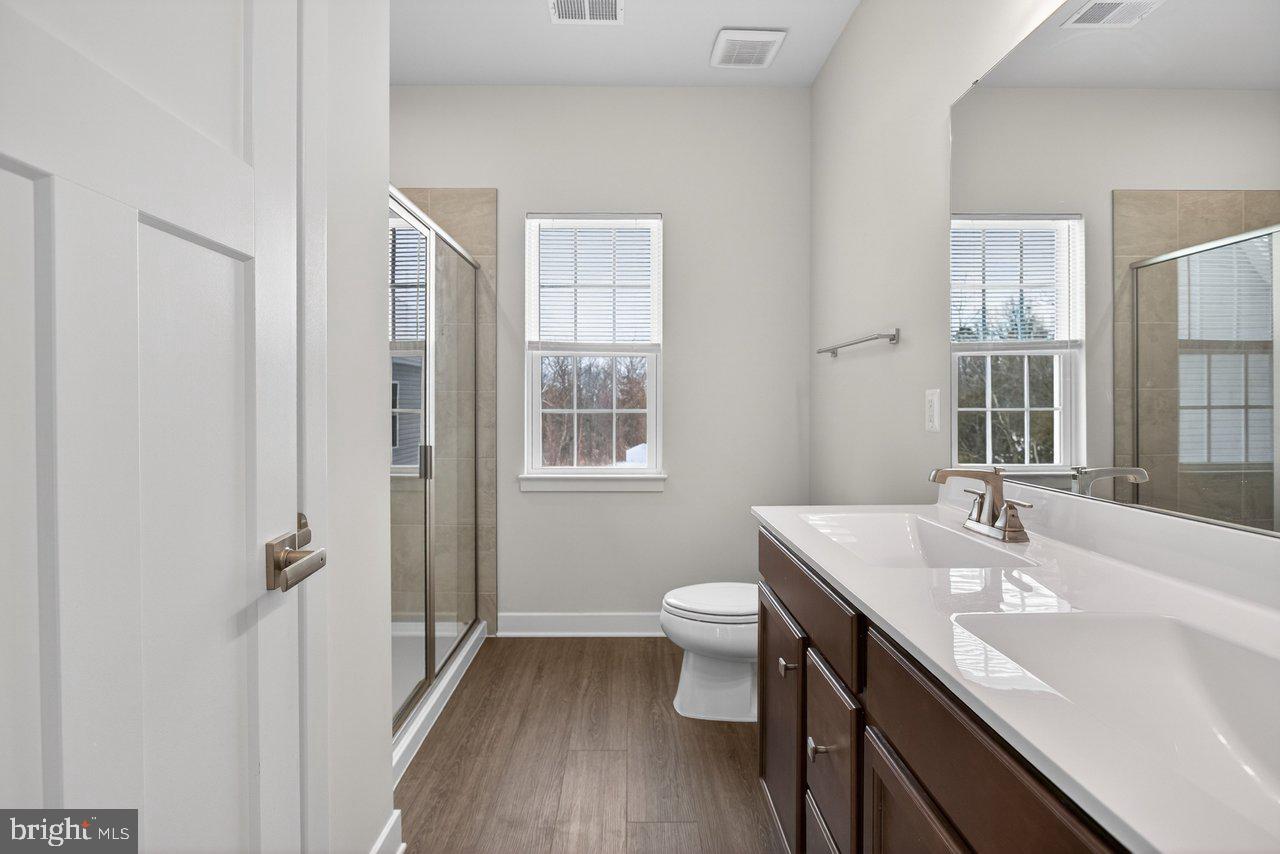 10615 WHISPERING PINE LN, MCGAHEYSVILLE, Virginia 22840, 3 Bedrooms Bedrooms, ,2 BathroomsBathrooms,Residential,For sale,10615 WHISPERING PINE LN,VARO2002840 MLS # VARO2002840