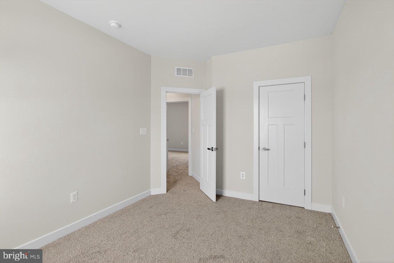 10615 WHISPERING PINE LN, MCGAHEYSVILLE, Virginia 22840, 3 Bedrooms Bedrooms, ,2 BathroomsBathrooms,Residential,For sale,10615 WHISPERING PINE LN,VARO2002840 MLS # VARO2002840