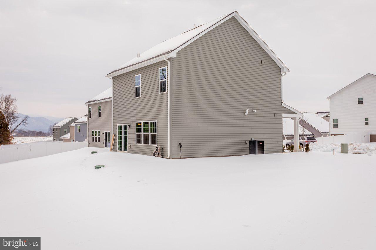 10615 WHISPERING PINE LN, MCGAHEYSVILLE, Virginia 22840, 3 Bedrooms Bedrooms, ,2 BathroomsBathrooms,Residential,For sale,10615 WHISPERING PINE LN,VARO2002840 MLS # VARO2002840