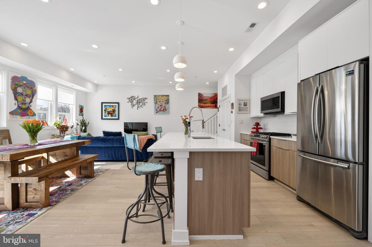 1444 OGDEN ST NW #302, WASHINGTON, District Of Columbia 20010, 2 Bedrooms Bedrooms, ,2 BathroomsBathrooms,Residential,For sale,1444 OGDEN ST NW #302,DCDC2244394 MLS # DCDC2244394