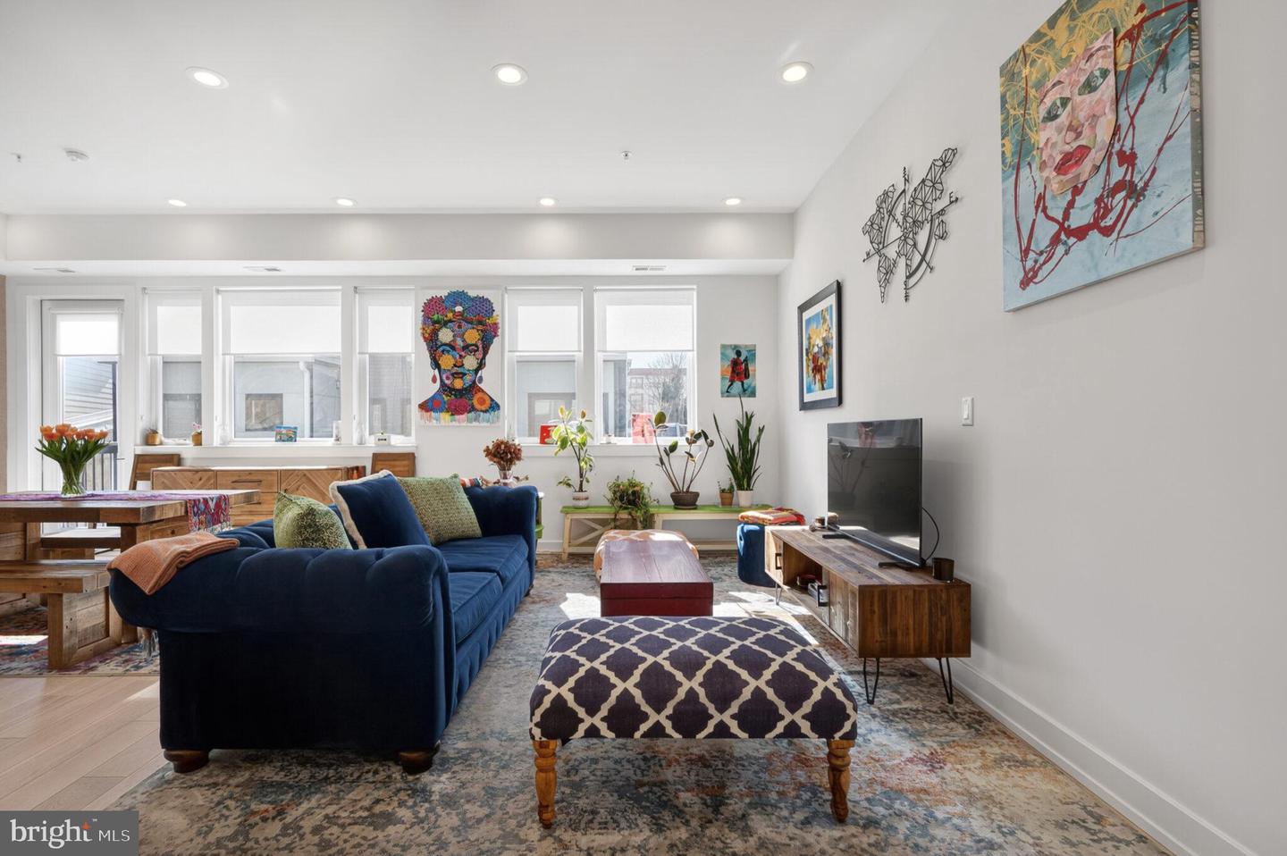 1444 OGDEN ST NW #302, WASHINGTON, District Of Columbia 20010, 2 Bedrooms Bedrooms, ,2 BathroomsBathrooms,Residential,For sale,1444 OGDEN ST NW #302,DCDC2244394 MLS # DCDC2244394