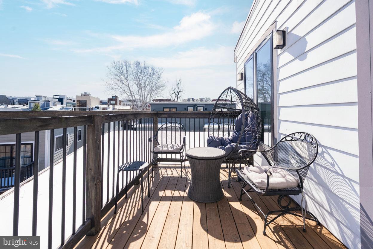 1444 OGDEN ST NW #302, WASHINGTON, District Of Columbia 20010, 2 Bedrooms Bedrooms, ,2 BathroomsBathrooms,Residential,For sale,1444 OGDEN ST NW #302,DCDC2244394 MLS # DCDC2244394