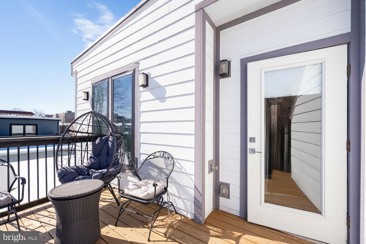 1444 OGDEN ST NW #302, WASHINGTON, District Of Columbia 20010, 2 Bedrooms Bedrooms, ,2 BathroomsBathrooms,Residential,For sale,1444 OGDEN ST NW #302,DCDC2244394 MLS # DCDC2244394