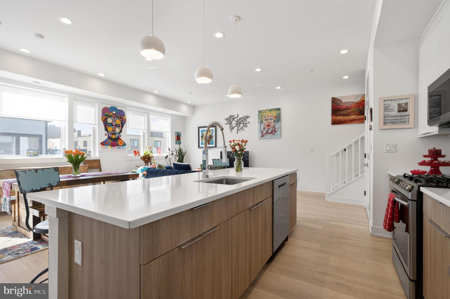 1444 OGDEN ST NW #302, WASHINGTON, District Of Columbia 20010, 2 Bedrooms Bedrooms, ,2 BathroomsBathrooms,Residential,For sale,1444 OGDEN ST NW #302,DCDC2244394 MLS # DCDC2244394