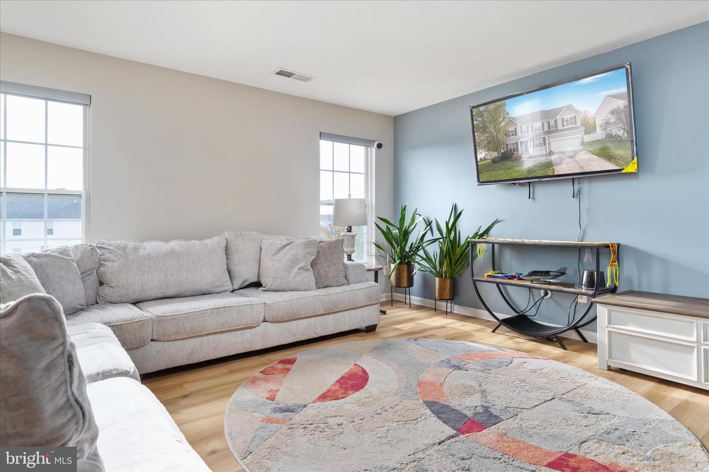 123 FREDERICKSBURG DR, STEPHENS CITY, Virginia 22655, 4 Bedrooms Bedrooms, 14 Rooms Rooms,2 BathroomsBathrooms,Residential,For sale,123 FREDERICKSBURG DR,VAFV2039370 MLS # VAFV2039370