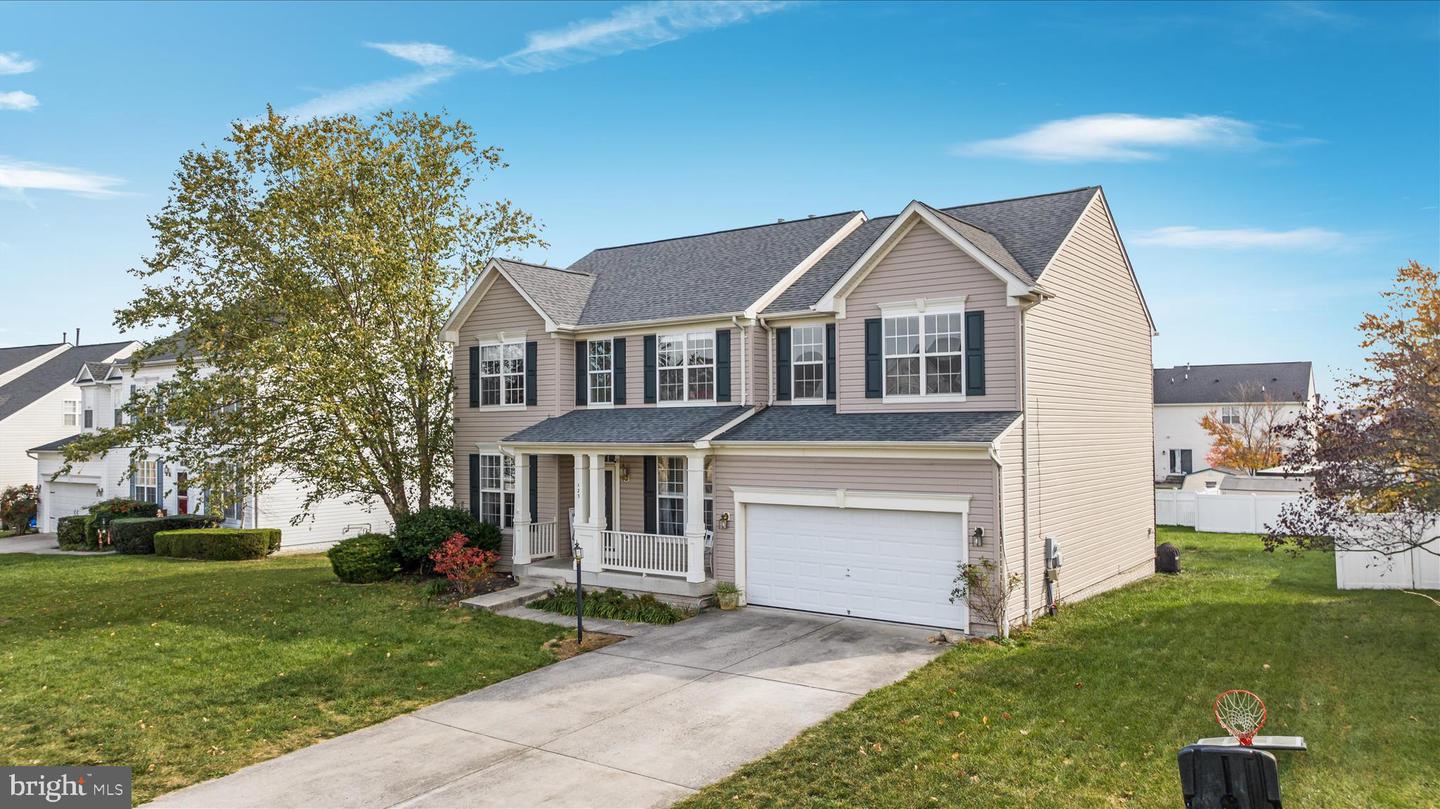 123 FREDERICKSBURG DR, STEPHENS CITY, Virginia 22655, 4 Bedrooms Bedrooms, 14 Rooms Rooms,2 BathroomsBathrooms,Residential,For sale,123 FREDERICKSBURG DR,VAFV2039370 MLS # VAFV2039370