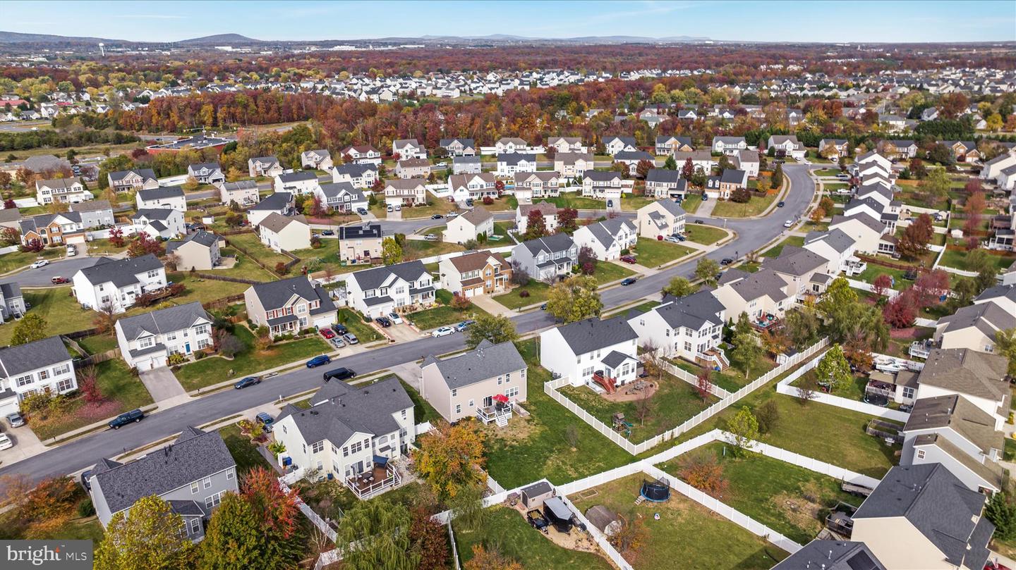 123 FREDERICKSBURG DR, STEPHENS CITY, Virginia 22655, 4 Bedrooms Bedrooms, 14 Rooms Rooms,2 BathroomsBathrooms,Residential,For sale,123 FREDERICKSBURG DR,VAFV2039370 MLS # VAFV2039370