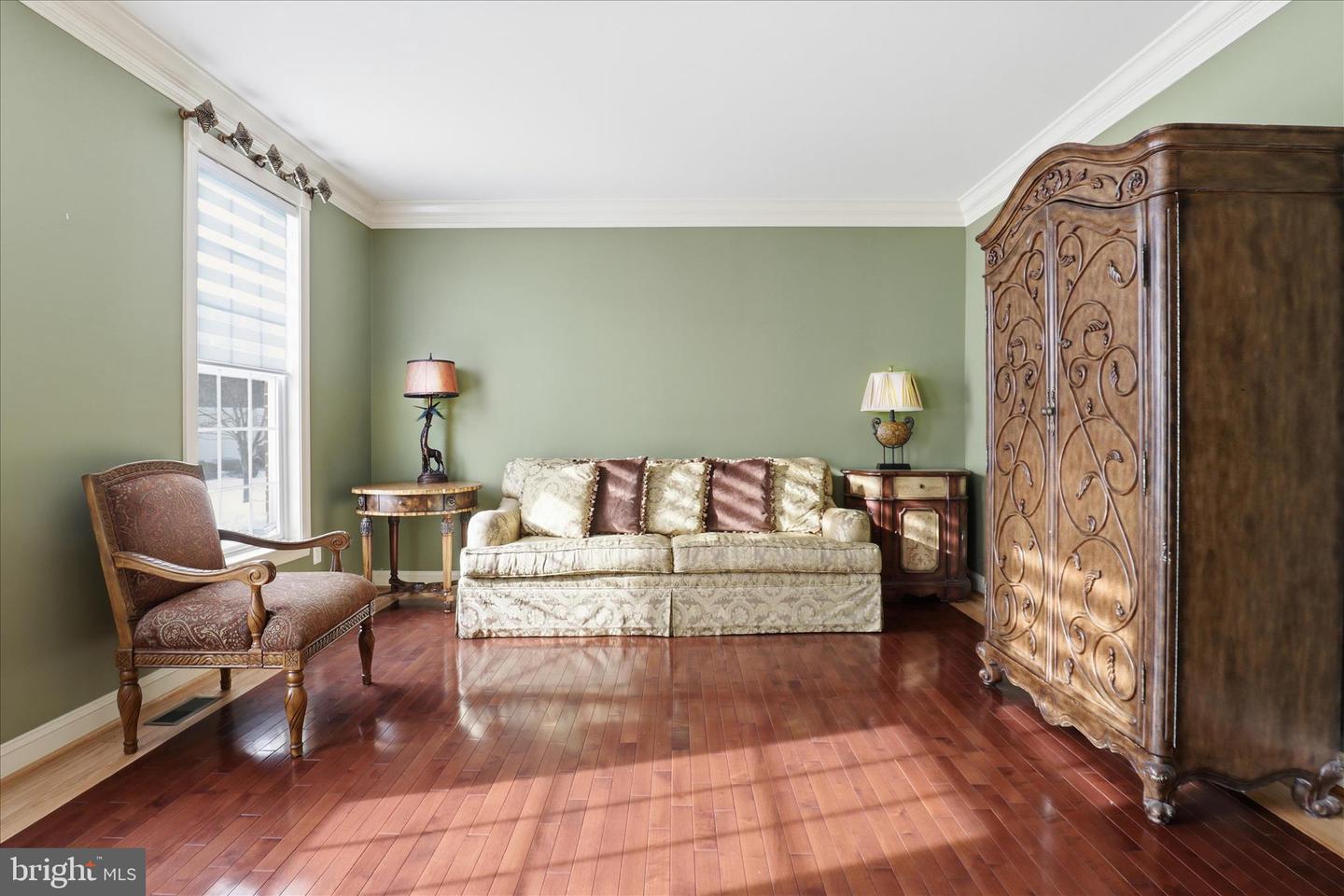 43004 BATTERY POINT PL, LEESBURG, Virginia 20176, 4 Bedrooms Bedrooms, ,4 BathroomsBathrooms,Residential,For sale,43004 BATTERY POINT PL,VALO2115176 MLS # VALO2115176