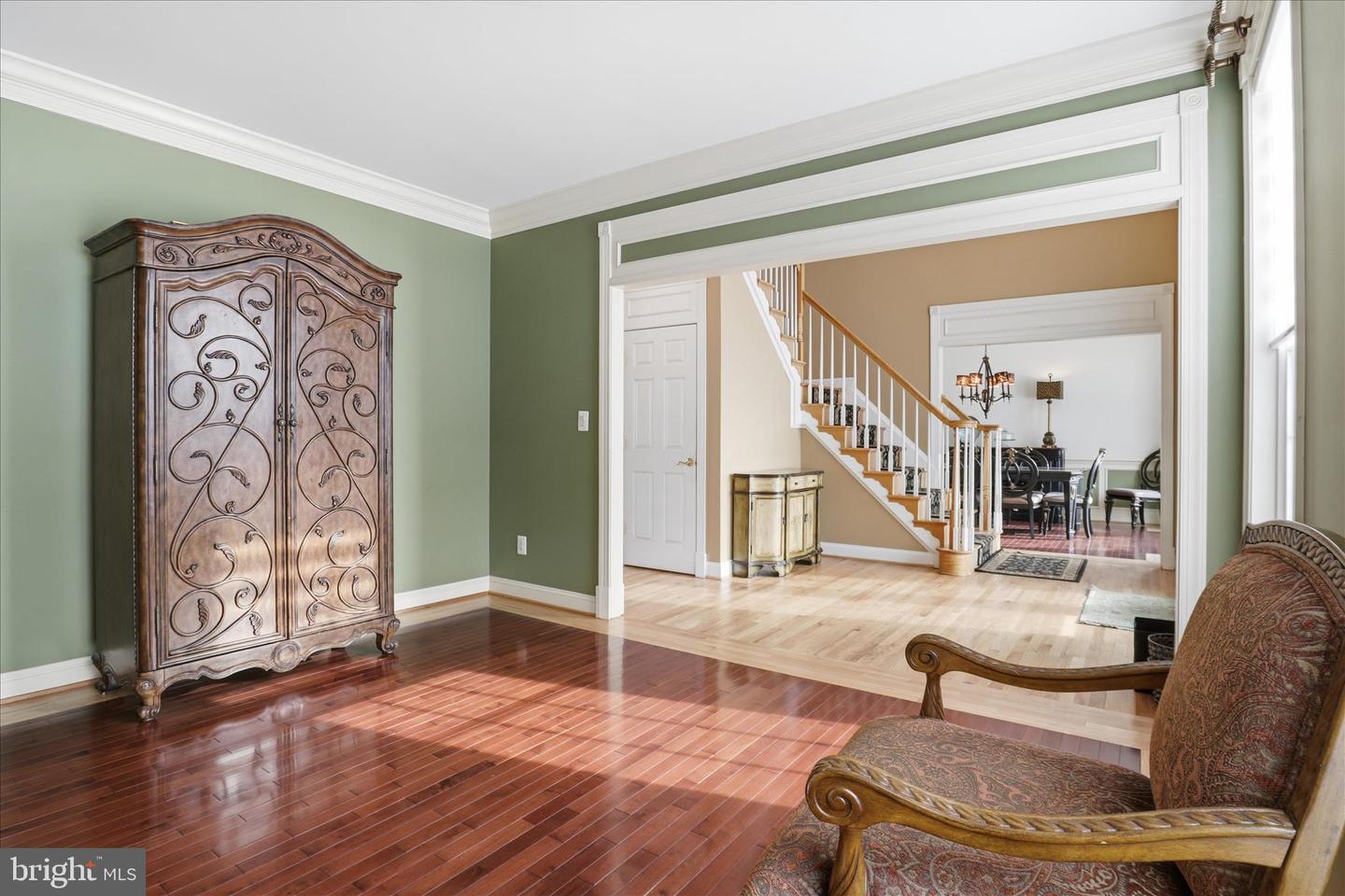 43004 BATTERY POINT PL, LEESBURG, Virginia 20176, 4 Bedrooms Bedrooms, ,4 BathroomsBathrooms,Residential,For sale,43004 BATTERY POINT PL,VALO2115176 MLS # VALO2115176