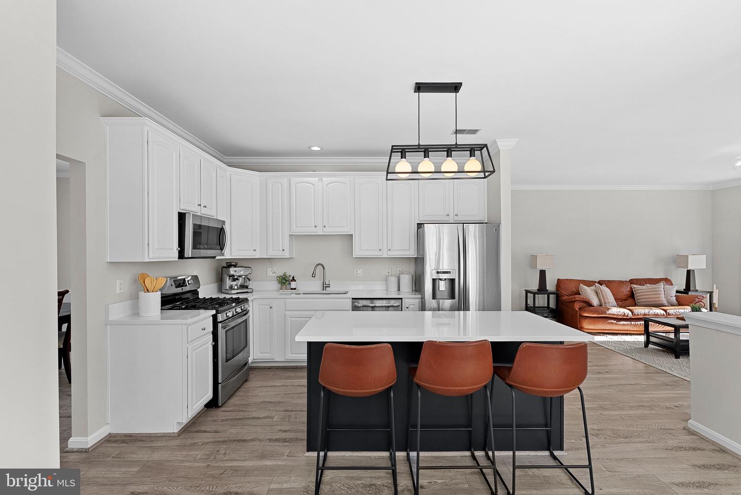 43192 CARDSTON PL, LEESBURG, Virginia 20176, 4 Bedrooms Bedrooms, ,2 BathroomsBathrooms,Residential,For sale,43192 CARDSTON PL,VALO2115192 MLS # VALO2115192