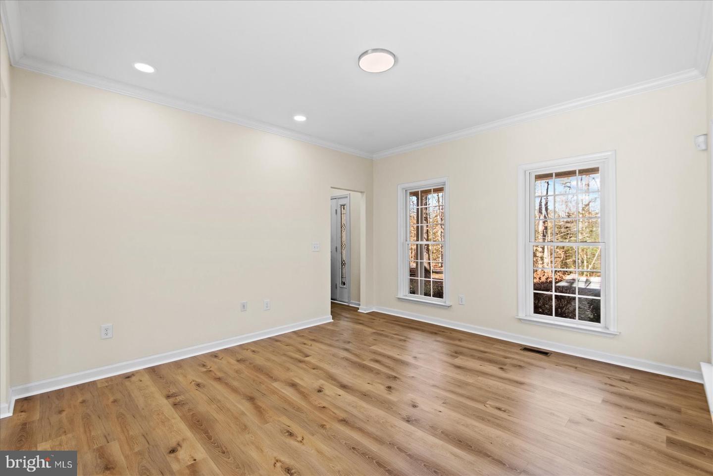 7931 LAKE ANNA PKWY, SPOTSYLVANIA, Virginia 22551, 4 Bedrooms Bedrooms, ,3 BathroomsBathrooms,Residential,For sale,7931 LAKE ANNA PKWY,VASP2039044 MLS # VASP2039044