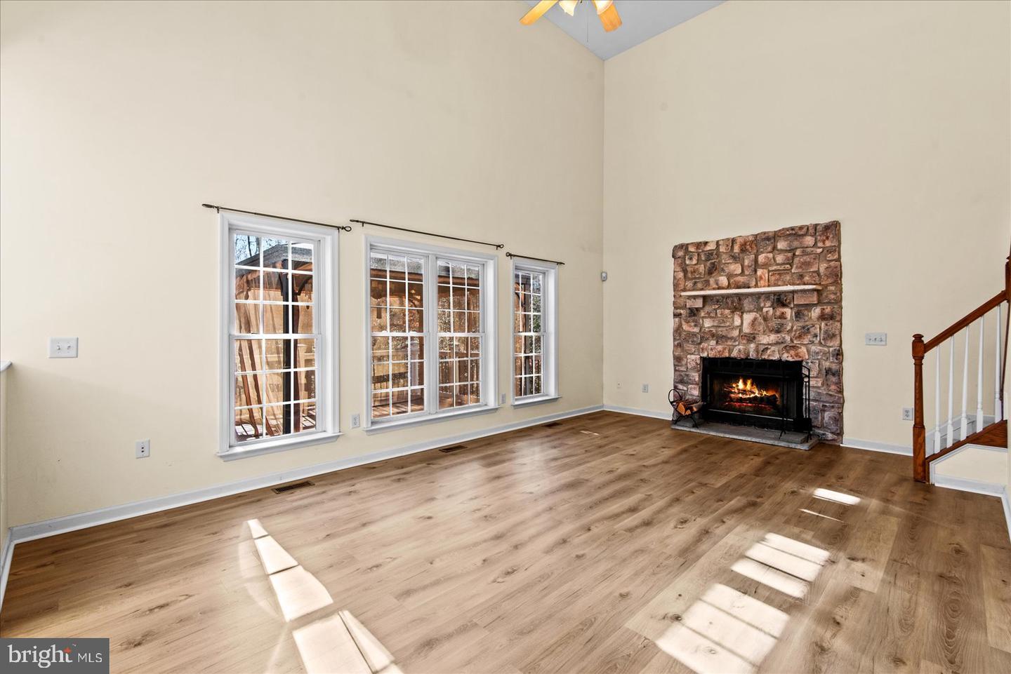 7931 LAKE ANNA PKWY, SPOTSYLVANIA, Virginia 22551, 4 Bedrooms Bedrooms, ,3 BathroomsBathrooms,Residential,For sale,7931 LAKE ANNA PKWY,VASP2039044 MLS # VASP2039044