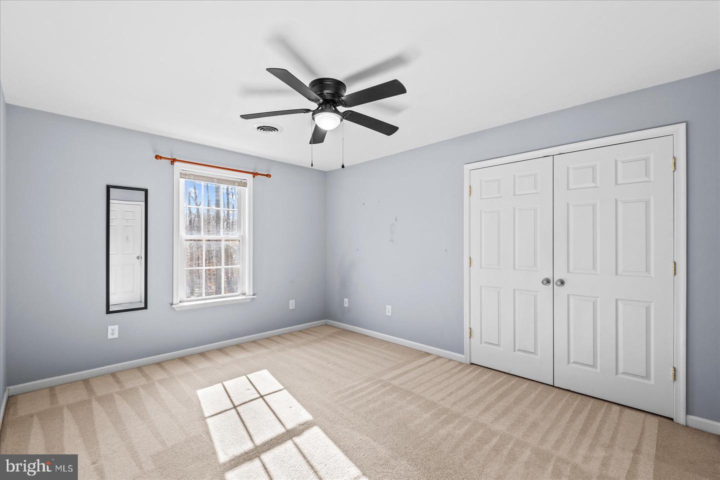 7931 LAKE ANNA PKWY, SPOTSYLVANIA, Virginia 22551, 4 Bedrooms Bedrooms, ,3 BathroomsBathrooms,Residential,For sale,7931 LAKE ANNA PKWY,VASP2039044 MLS # VASP2039044