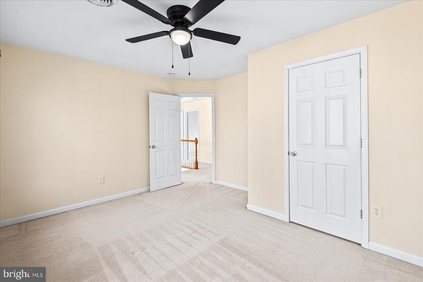 7931 LAKE ANNA PKWY, SPOTSYLVANIA, Virginia 22551, 4 Bedrooms Bedrooms, ,3 BathroomsBathrooms,Residential,For sale,7931 LAKE ANNA PKWY,VASP2039044 MLS # VASP2039044