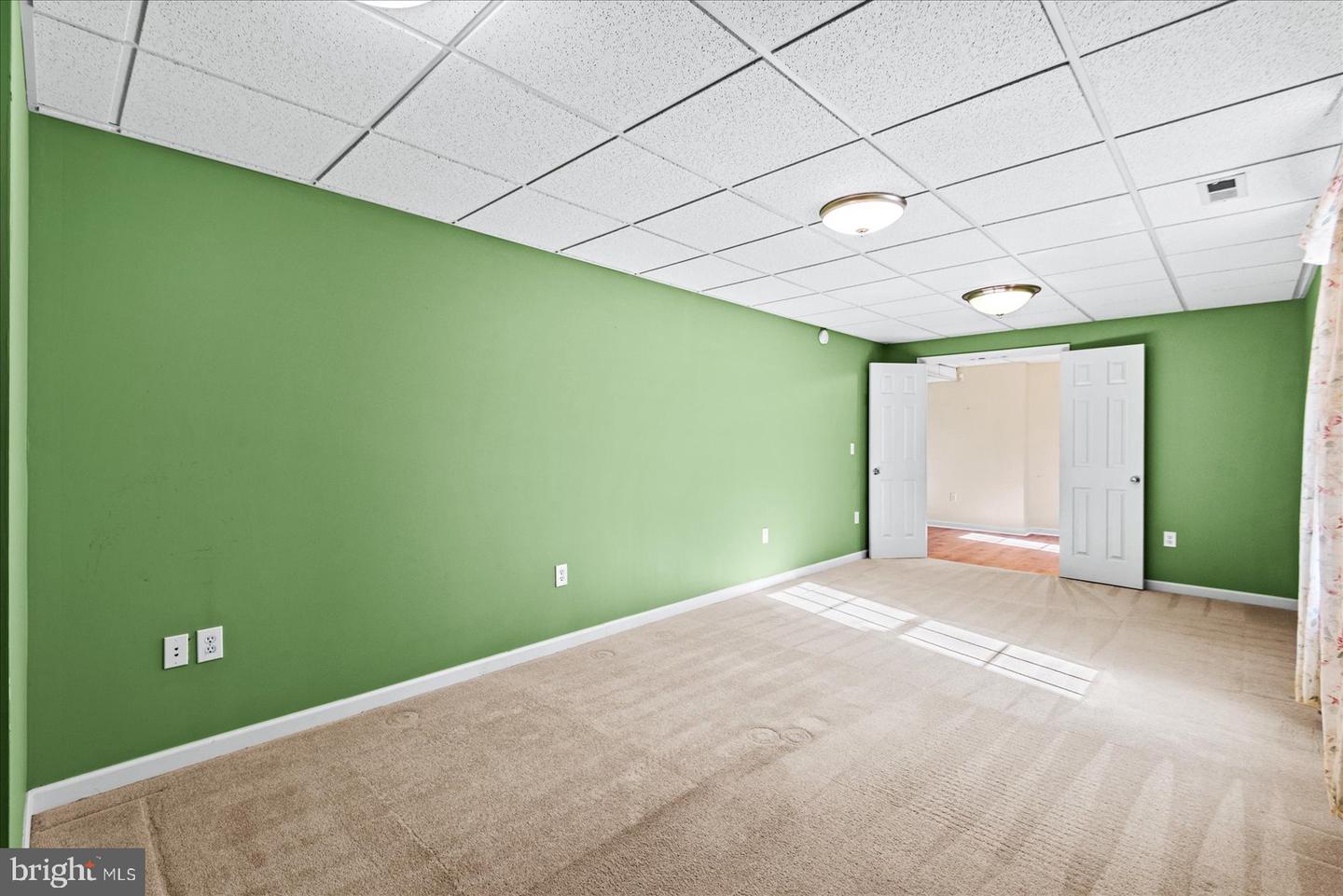 7931 LAKE ANNA PKWY, SPOTSYLVANIA, Virginia 22551, 4 Bedrooms Bedrooms, ,3 BathroomsBathrooms,Residential,For sale,7931 LAKE ANNA PKWY,VASP2039044 MLS # VASP2039044