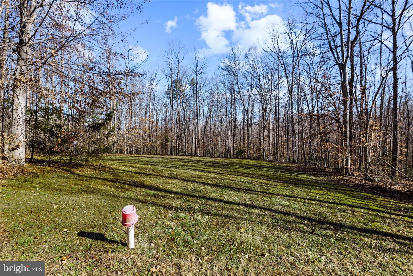 7931 LAKE ANNA PKWY, SPOTSYLVANIA, Virginia 22551, 4 Bedrooms Bedrooms, ,3 BathroomsBathrooms,Residential,For sale,7931 LAKE ANNA PKWY,VASP2039044 MLS # VASP2039044