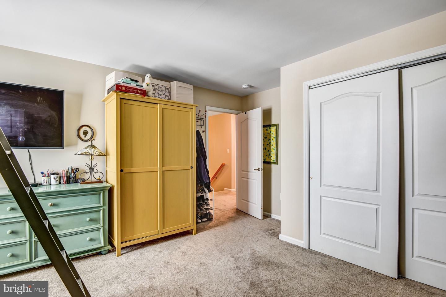 5622 WHEELWRIGHT WAY, HAYMARKET, Virginia 20169, 3 Bedrooms Bedrooms, ,3 BathroomsBathrooms,Residential,For sale,5622 WHEELWRIGHT WAY,VAPW2111808 MLS # VAPW2111808 5622 WHEELWRIGHT WAY, HAYMARKET, Virginia 20169, 3 Bedrooms Bedrooms, ,3 BathroomsBathrooms,Residential,For sale,5622 WHEELWRIGHT WAY,VAPW2111808 MLS # VAPW2111808