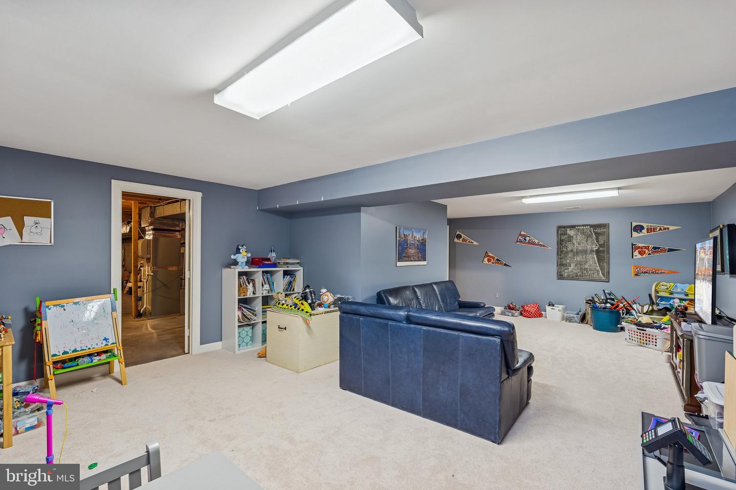 404 BEAUREGARD DR SE, LEESBURG, Virginia 20175, 4 Bedrooms Bedrooms, ,2 BathroomsBathrooms,Residential,For sale,404 BEAUREGARD DR SE,VALO2115200 MLS # VALO2115200