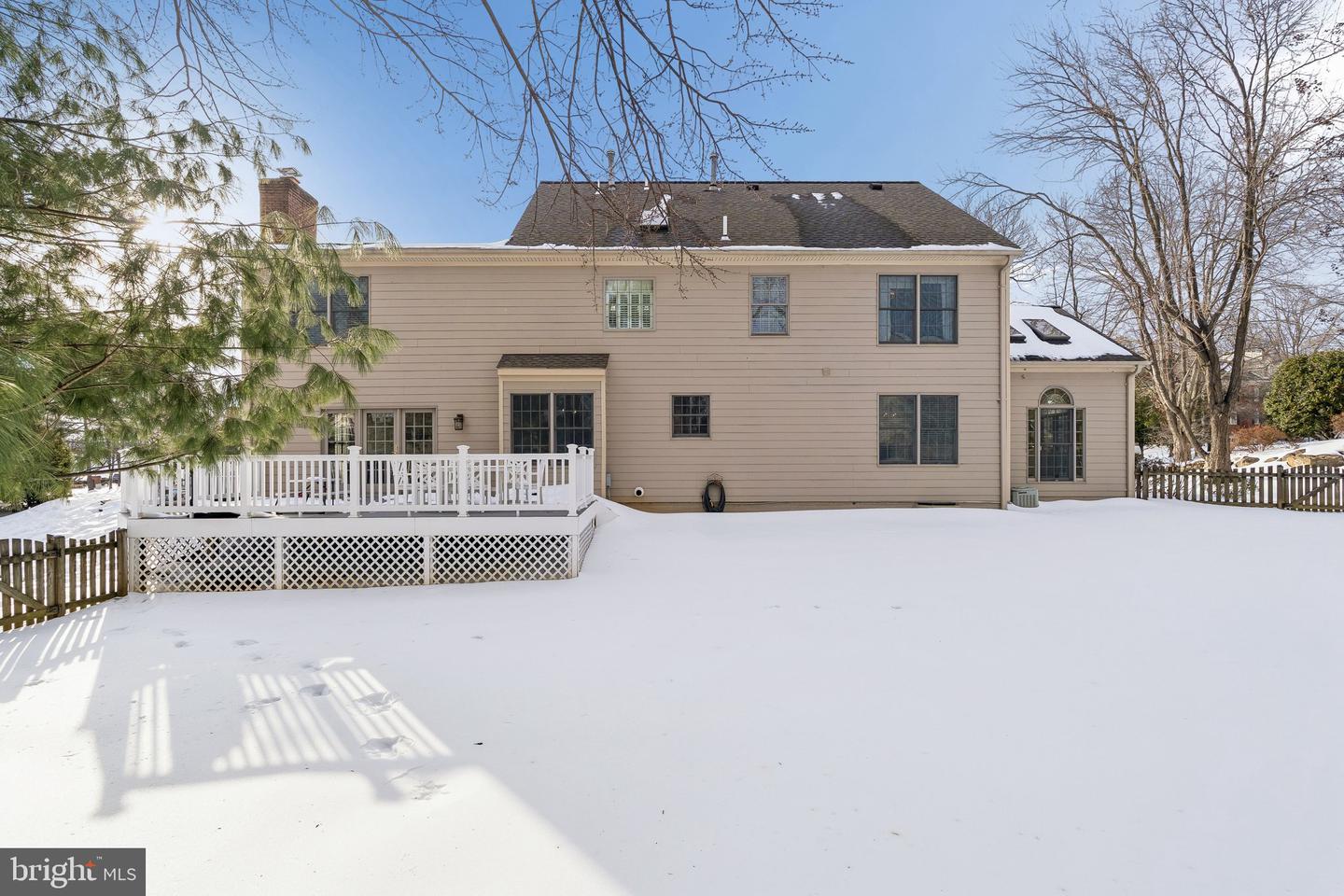 404 BEAUREGARD DR SE, LEESBURG, Virginia 20175, 4 Bedrooms Bedrooms, ,2 BathroomsBathrooms,Residential,For sale,404 BEAUREGARD DR SE,VALO2115200 MLS # VALO2115200