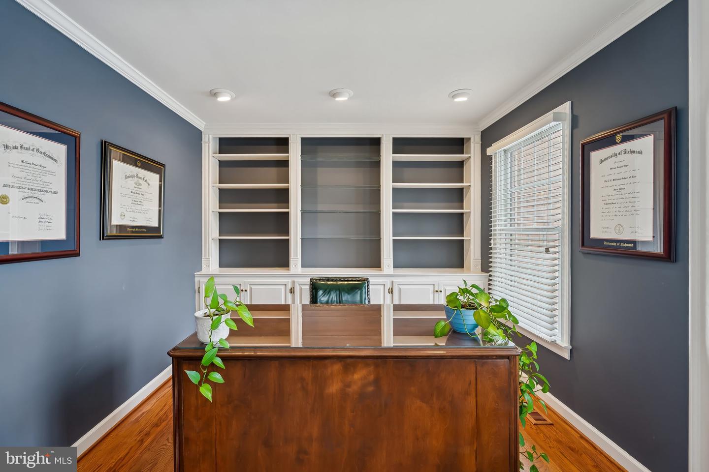 404 BEAUREGARD DR SE, LEESBURG, Virginia 20175, 4 Bedrooms Bedrooms, ,2 BathroomsBathrooms,Residential,For sale,404 BEAUREGARD DR SE,VALO2115200 MLS # VALO2115200