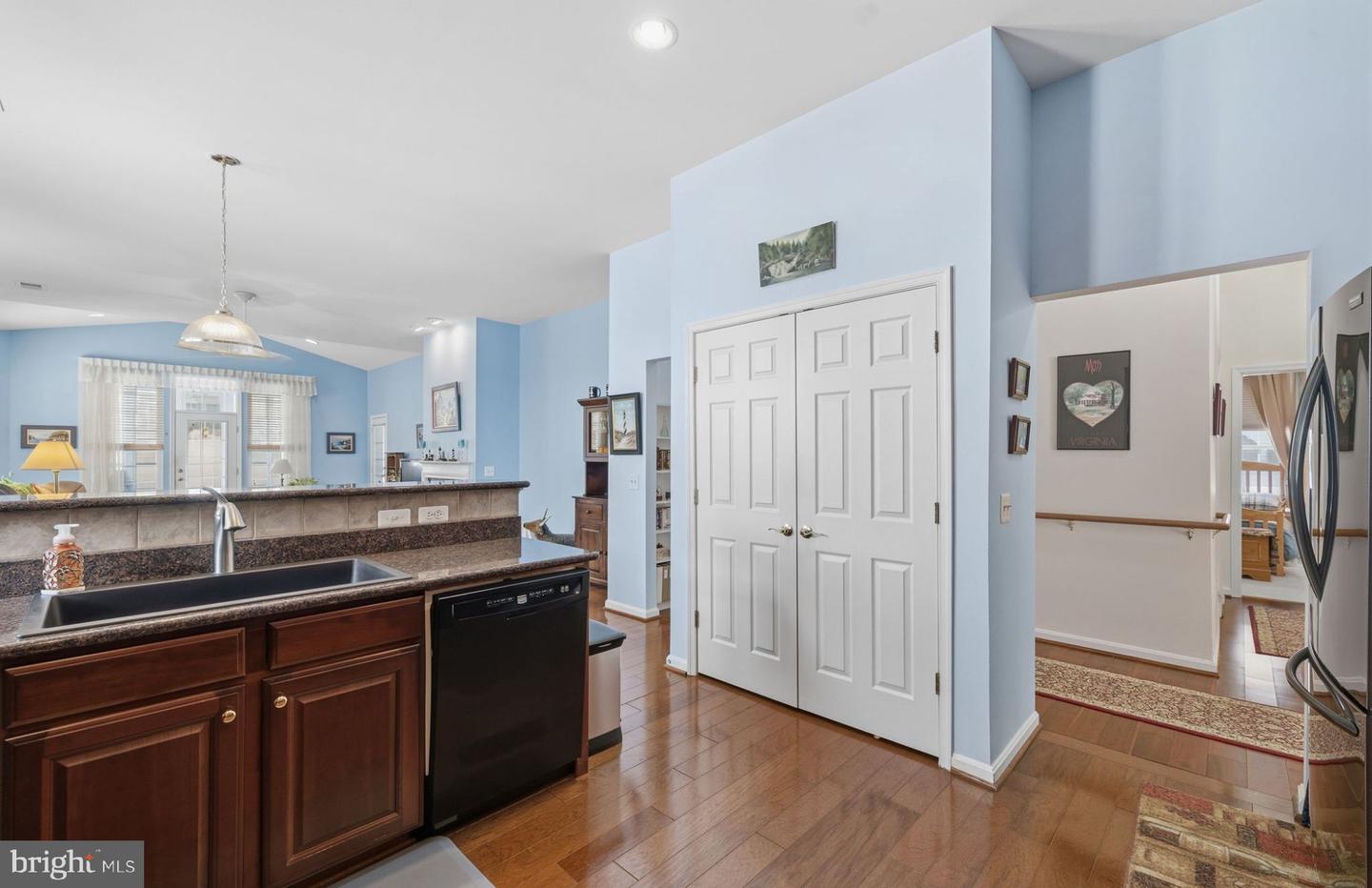 3853 CHAMPION OAK DR, DUMFRIES, Virginia 22025, 2 Bedrooms Bedrooms, 11 Rooms Rooms,2 BathroomsBathrooms,Residential,For sale,3853 CHAMPION OAK DR,VAPW2111824 MLS # VAPW2111824