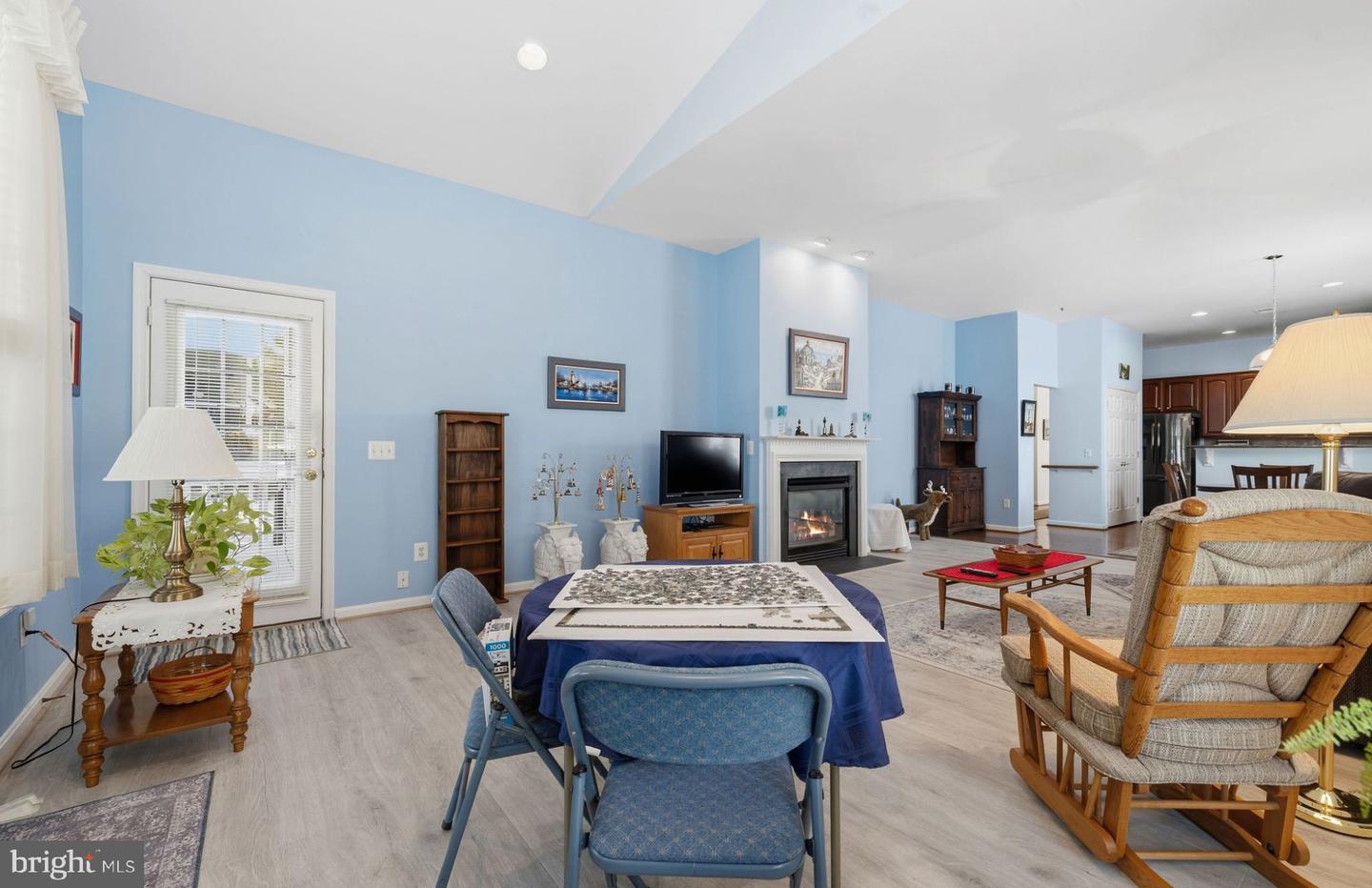 3853 CHAMPION OAK DR, DUMFRIES, Virginia 22025, 2 Bedrooms Bedrooms, 11 Rooms Rooms,2 BathroomsBathrooms,Residential,For sale,3853 CHAMPION OAK DR,VAPW2111824 MLS # VAPW2111824