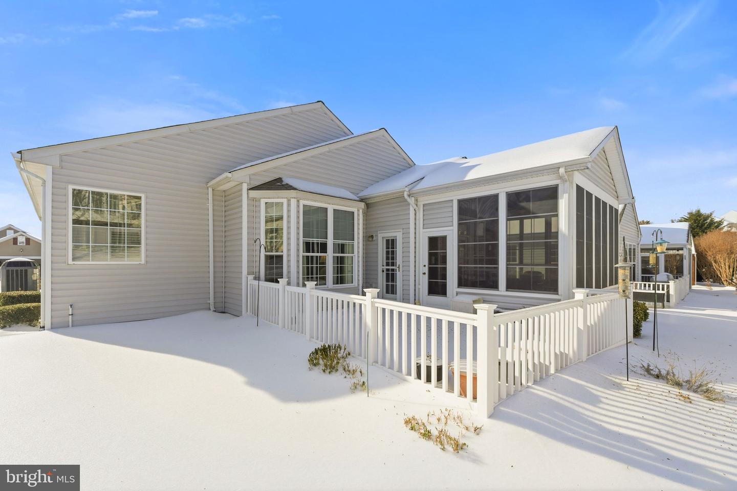 3853 CHAMPION OAK DR, DUMFRIES, Virginia 22025, 2 Bedrooms Bedrooms, 11 Rooms Rooms,2 BathroomsBathrooms,Residential,For sale,3853 CHAMPION OAK DR,VAPW2111824 MLS # VAPW2111824