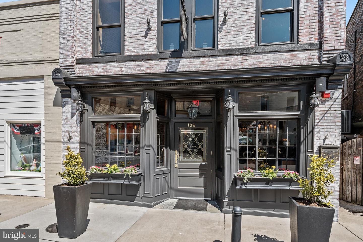 213 UPPER BROOK TER, PURCELLVILLE, Virginia 20132, 3 Bedrooms Bedrooms, ,3 BathroomsBathrooms,Residential,For sale,213 UPPER BROOK TER,VALO2115218 MLS # VALO2115218