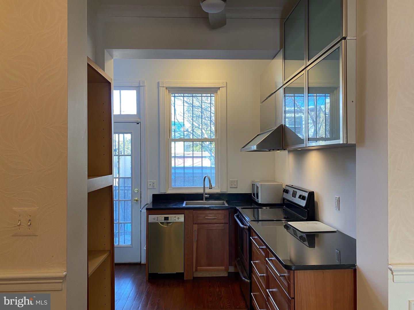 630 C ST SE, WASHINGTON, District Of Columbia 20003, 3 Bedrooms Bedrooms, ,2 BathroomsBathrooms,Residential,For sale,630 C ST SE,DCDC2244564 MLS # DCDC2244564