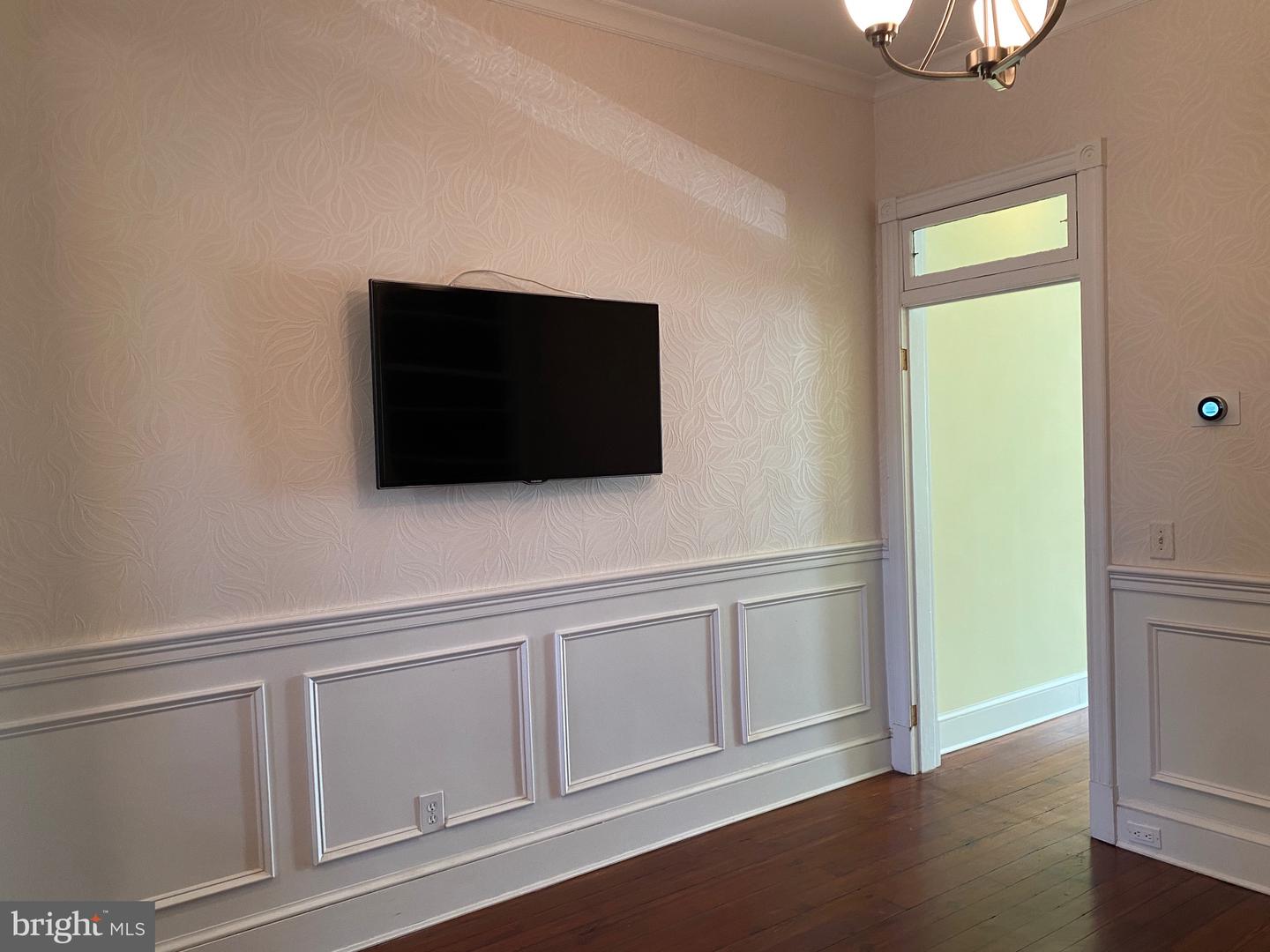 630 C ST SE, WASHINGTON, District Of Columbia 20003, 3 Bedrooms Bedrooms, ,2 BathroomsBathrooms,Residential,For sale,630 C ST SE,DCDC2244564 MLS # DCDC2244564