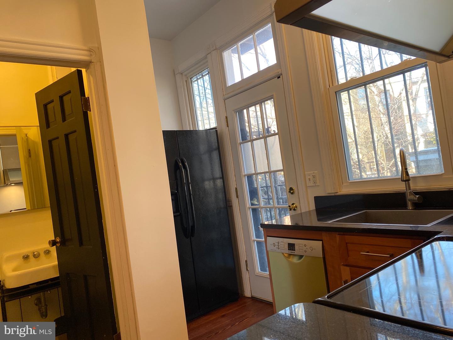 630 C ST SE, WASHINGTON, District Of Columbia 20003, 3 Bedrooms Bedrooms, ,2 BathroomsBathrooms,Residential,For sale,630 C ST SE,DCDC2244564 MLS # DCDC2244564