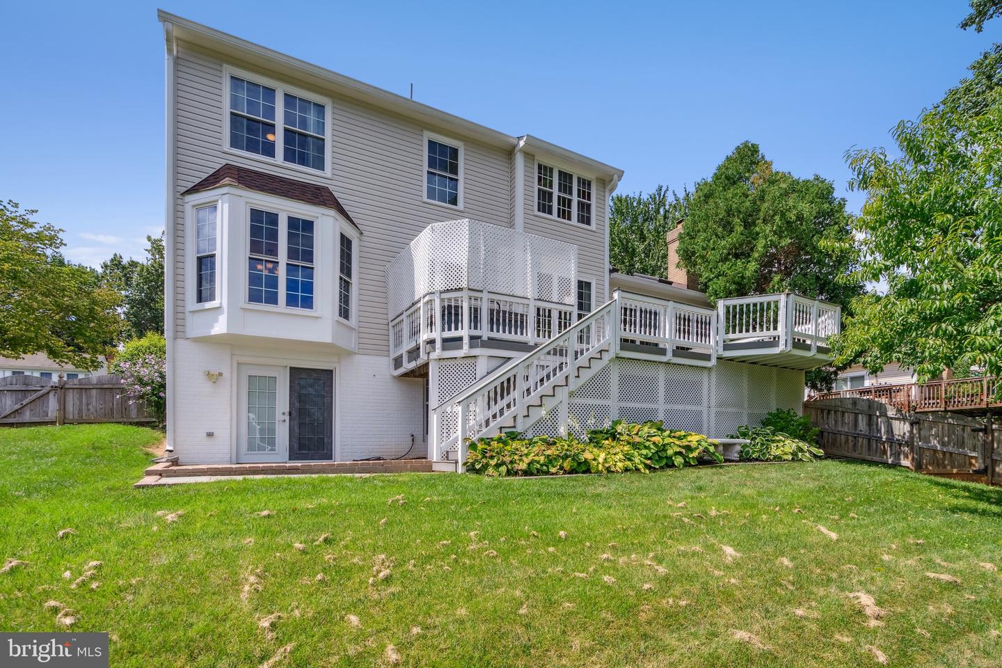 5406 LOMAX WAY, WOODBRIDGE, Virginia 22193, 5 Bedrooms Bedrooms, ,3 BathroomsBathrooms,Residential,For sale,5406 LOMAX WAY,VAPW2111838 MLS # VAPW2111838