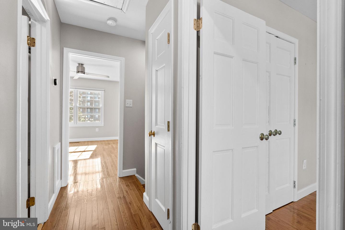 818 WOLFE ST, ALEXANDRIA, Virginia 22314, 3 Bedrooms Bedrooms, ,1 BathroomBathrooms,Residential,For sale,818 WOLFE ST,VAAX2053776 MLS # VAAX2053776