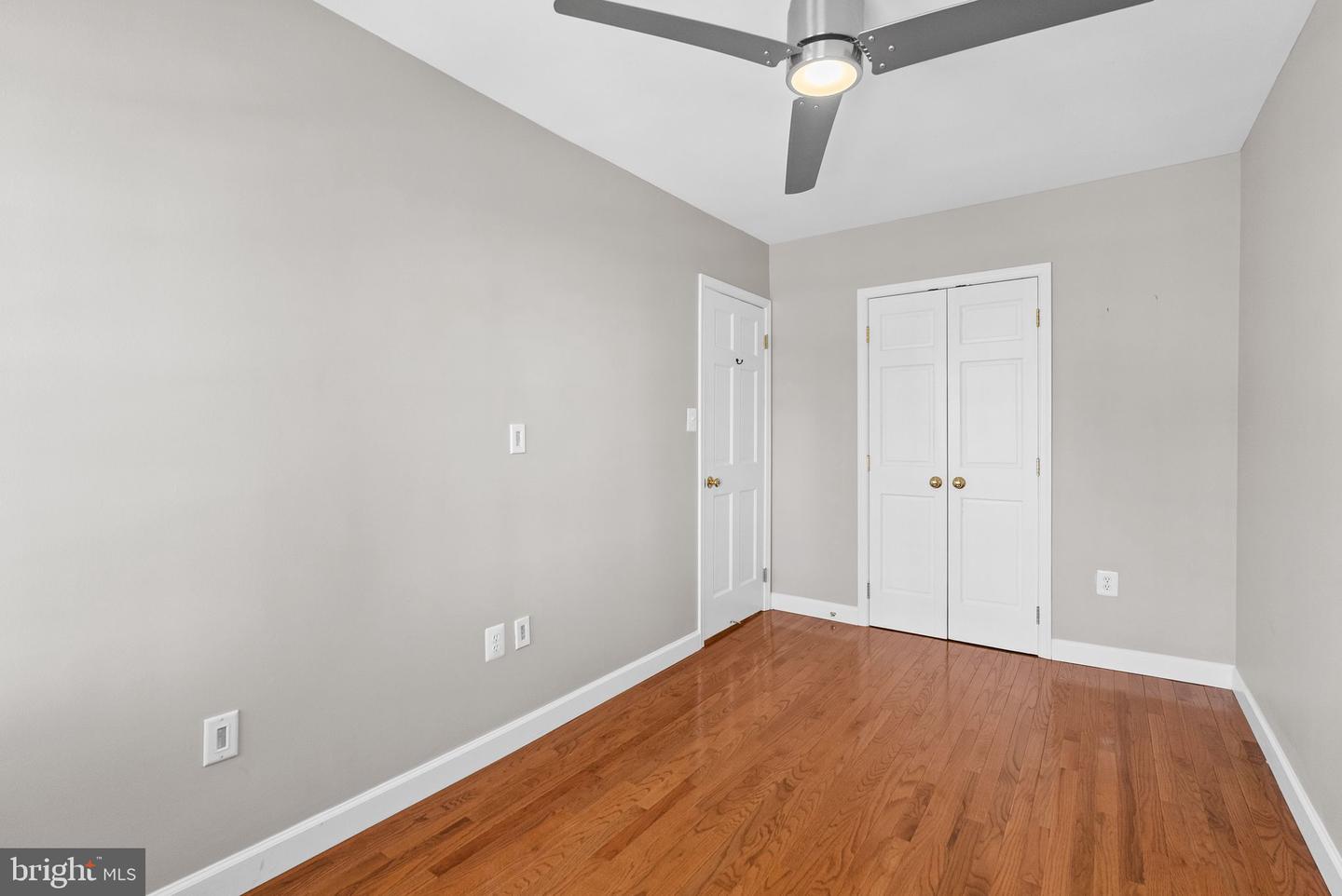 818 WOLFE ST, ALEXANDRIA, Virginia 22314, 3 Bedrooms Bedrooms, ,1 BathroomBathrooms,Residential,For sale,818 WOLFE ST,VAAX2053776 MLS # VAAX2053776