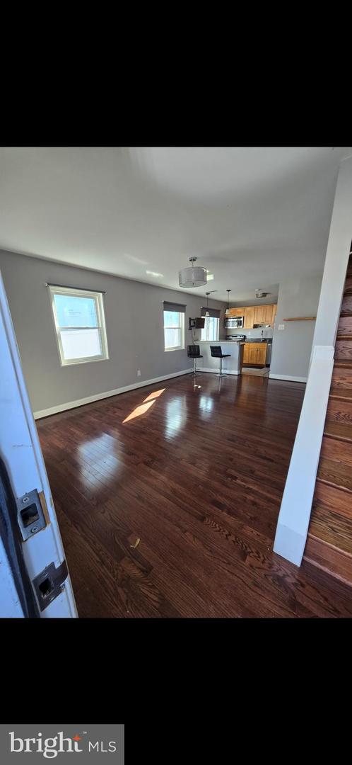 2223 HUNTINGTON AVE, ALEXANDRIA, Virginia 22303, 2 Bedrooms Bedrooms, ,1 BathroomBathrooms,Residential,For sale,2223 HUNTINGTON AVE,VAFX2288916 MLS # VAFX2288916