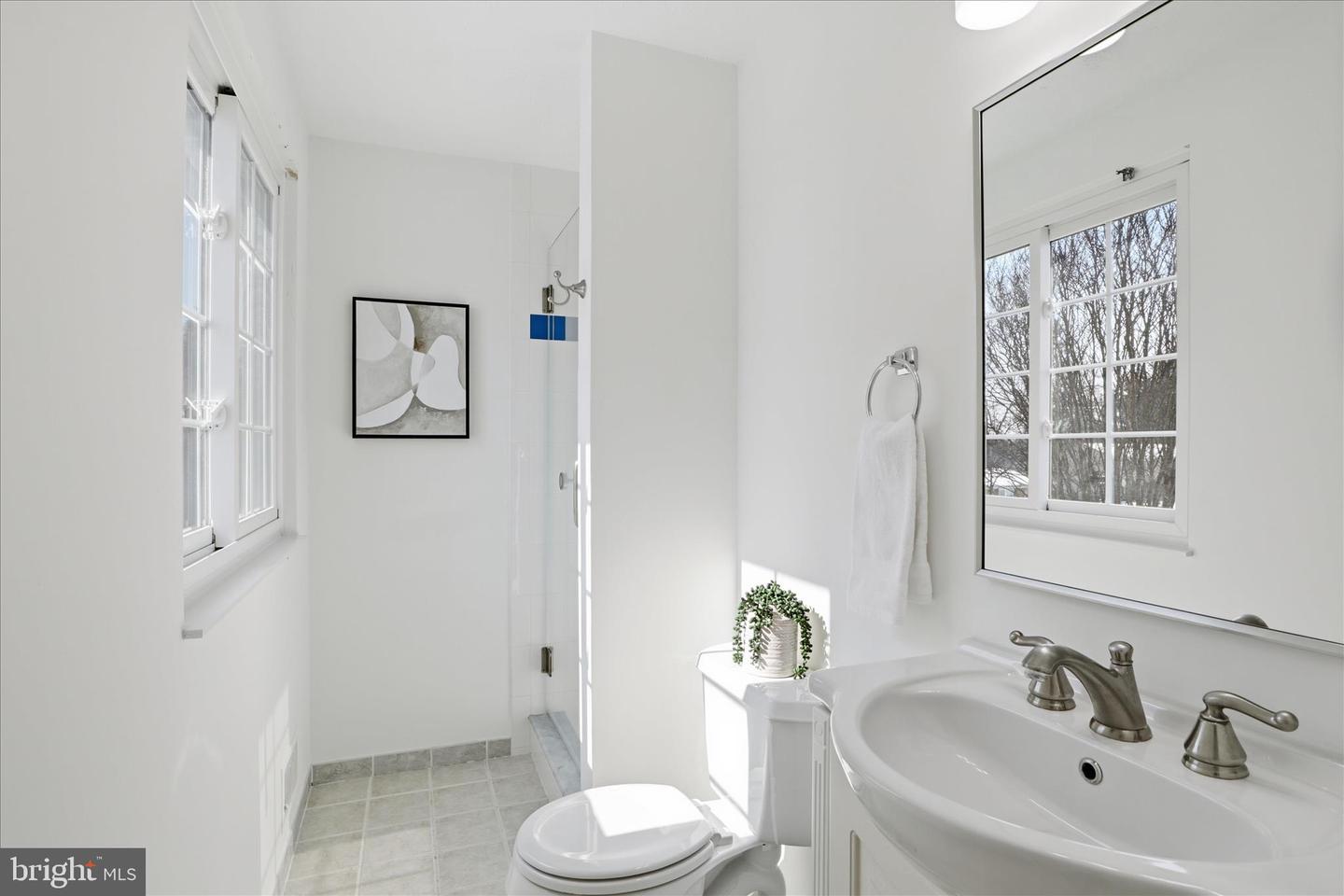 9810 OLEANDER AVE, VIENNA, Virginia 22181, 5 Bedrooms Bedrooms, ,4 BathroomsBathrooms,Residential,For sale,9810 OLEANDER AVE,VAFX2288944 MLS # VAFX2288944