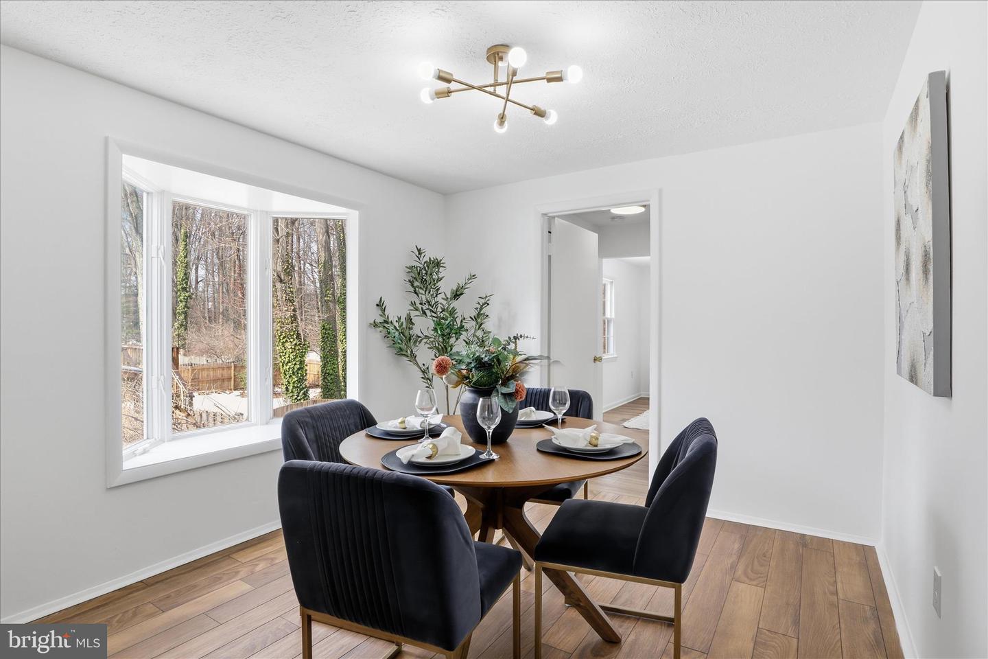 9810 OLEANDER AVE, VIENNA, Virginia 22181, 5 Bedrooms Bedrooms, ,4 BathroomsBathrooms,Residential,For sale,9810 OLEANDER AVE,VAFX2288944 MLS # VAFX2288944