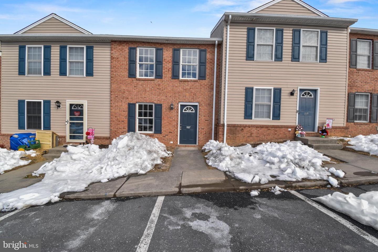 167 SANDY LN, BROADWAY, Virginia 22815, 3 Bedrooms Bedrooms, 5 Rooms Rooms,1 BathroomBathrooms,Residential,For sale,167 SANDY LN,VARO2002836 MLS # VARO2002836