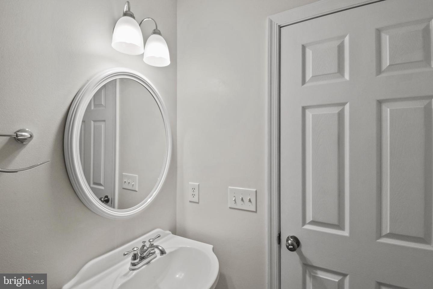 167 SANDY LN, BROADWAY, Virginia 22815, 3 Bedrooms Bedrooms, 5 Rooms Rooms,1 BathroomBathrooms,Residential,For sale,167 SANDY LN,VARO2002836 MLS # VARO2002836