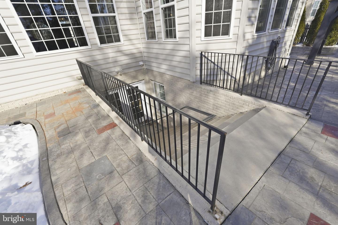 13826 ESTATE MANOR DR, GAINESVILLE, Virginia 20155, 4 Bedrooms Bedrooms, ,4 BathroomsBathrooms,Residential,For sale,13826 ESTATE MANOR DR,VAPW2111876 MLS # VAPW2111876