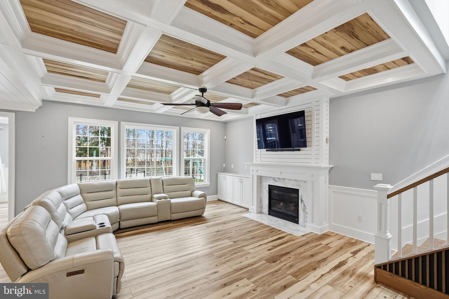 13826 ESTATE MANOR DR, GAINESVILLE, Virginia 20155, 4 Bedrooms Bedrooms, ,4 BathroomsBathrooms,Residential,For sale,13826 ESTATE MANOR DR,VAPW2111876 MLS # VAPW2111876