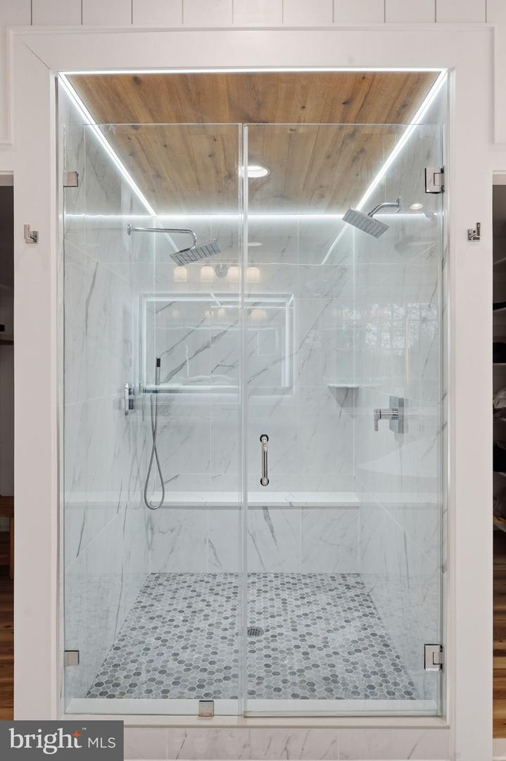 13826 ESTATE MANOR DR, GAINESVILLE, Virginia 20155, 4 Bedrooms Bedrooms, ,4 BathroomsBathrooms,Residential,For sale,13826 ESTATE MANOR DR,VAPW2111876 MLS # VAPW2111876